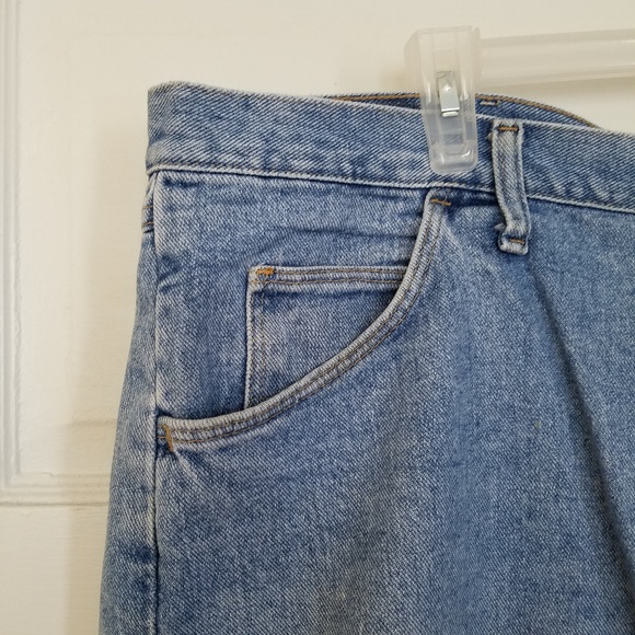 Wrangler Relaxed Fit Denim Shorts Size 42 - Picture 2 of 7